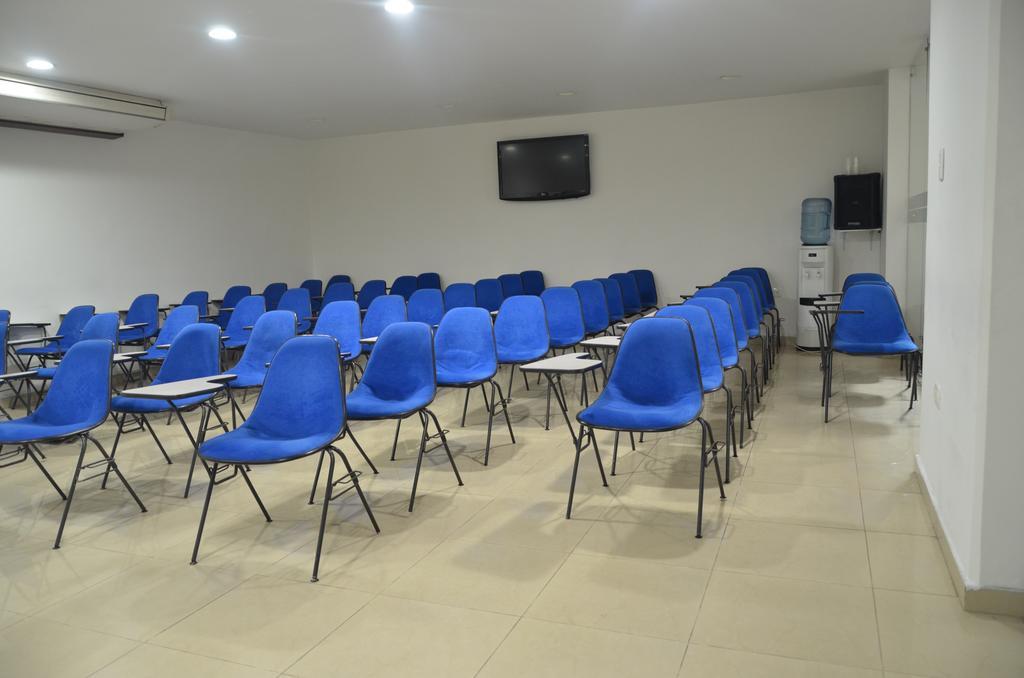 Atlantis Plaza Hotel Cúcuta Екстериор снимка