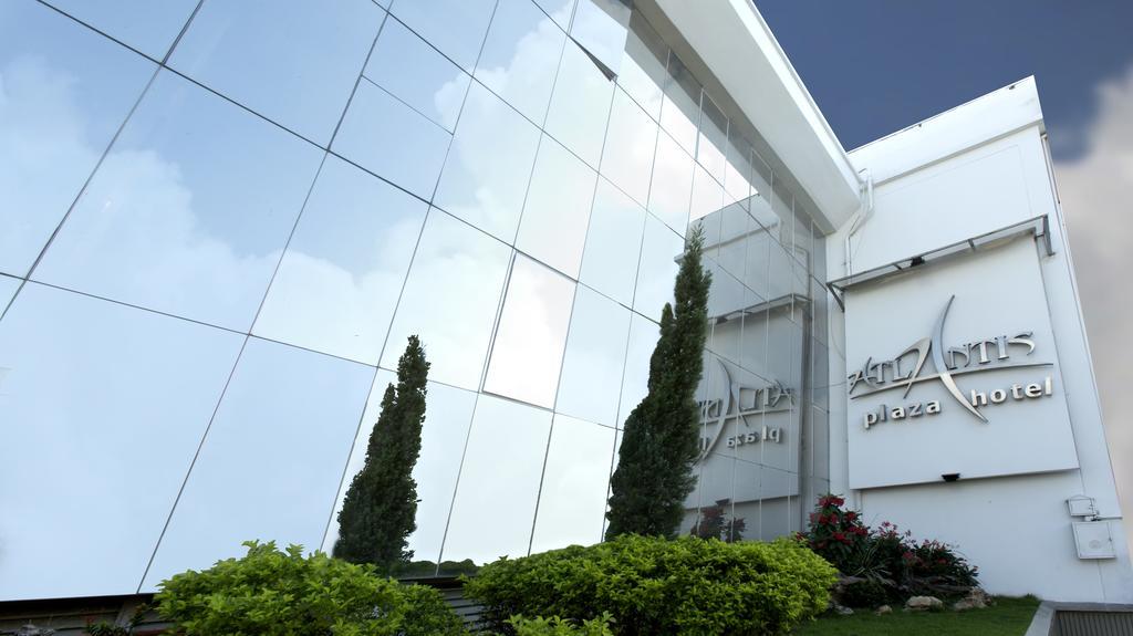 Atlantis Plaza Hotel Cúcuta Екстериор снимка